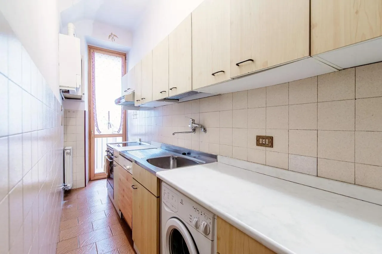 Grand Maison - Con 2 Ampie Camere Da Letto Комо Италия